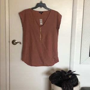 Short sleeve blouse